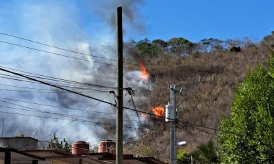 Incendioen Loma de la Cruz-Manuel Yan Fuentes Castaigne-Facebook