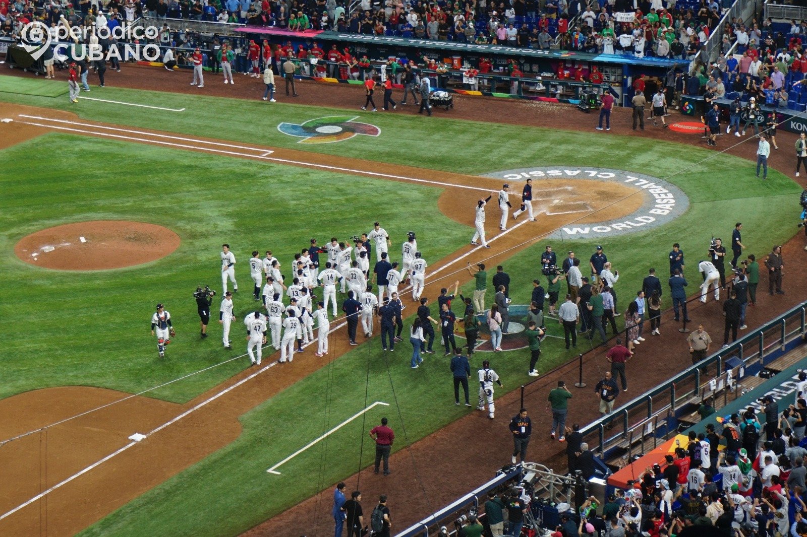 Japón derrota a EEUU y obtiene el tricampeonato en los Clásicos Mundiales de Béisbol (1)