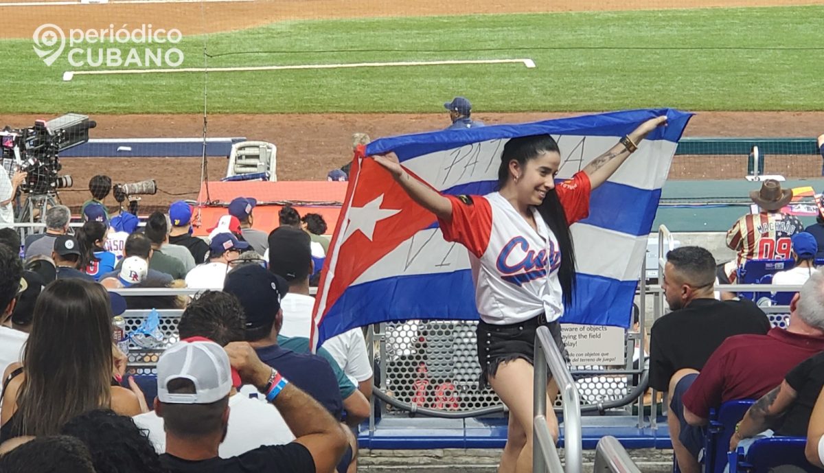 Patria y vida joven con bandera