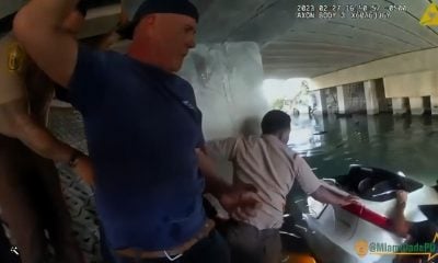 Policías salvaron a un niño que estaba a punto de ahogarse en un canal de Miami (2)