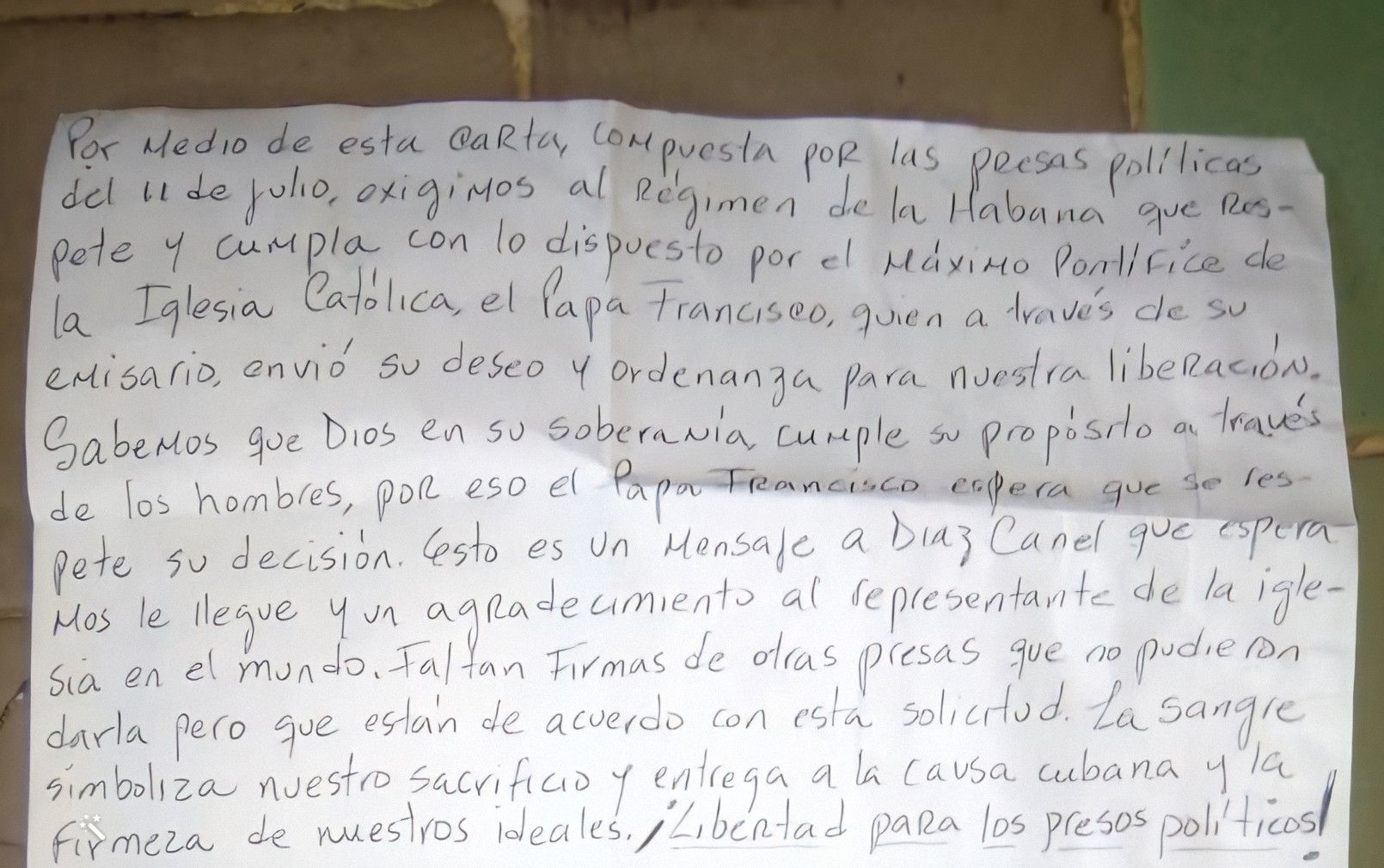 Presas políticas firman con sangre una carta dirigida al presidente Miguel Díaz-Canel