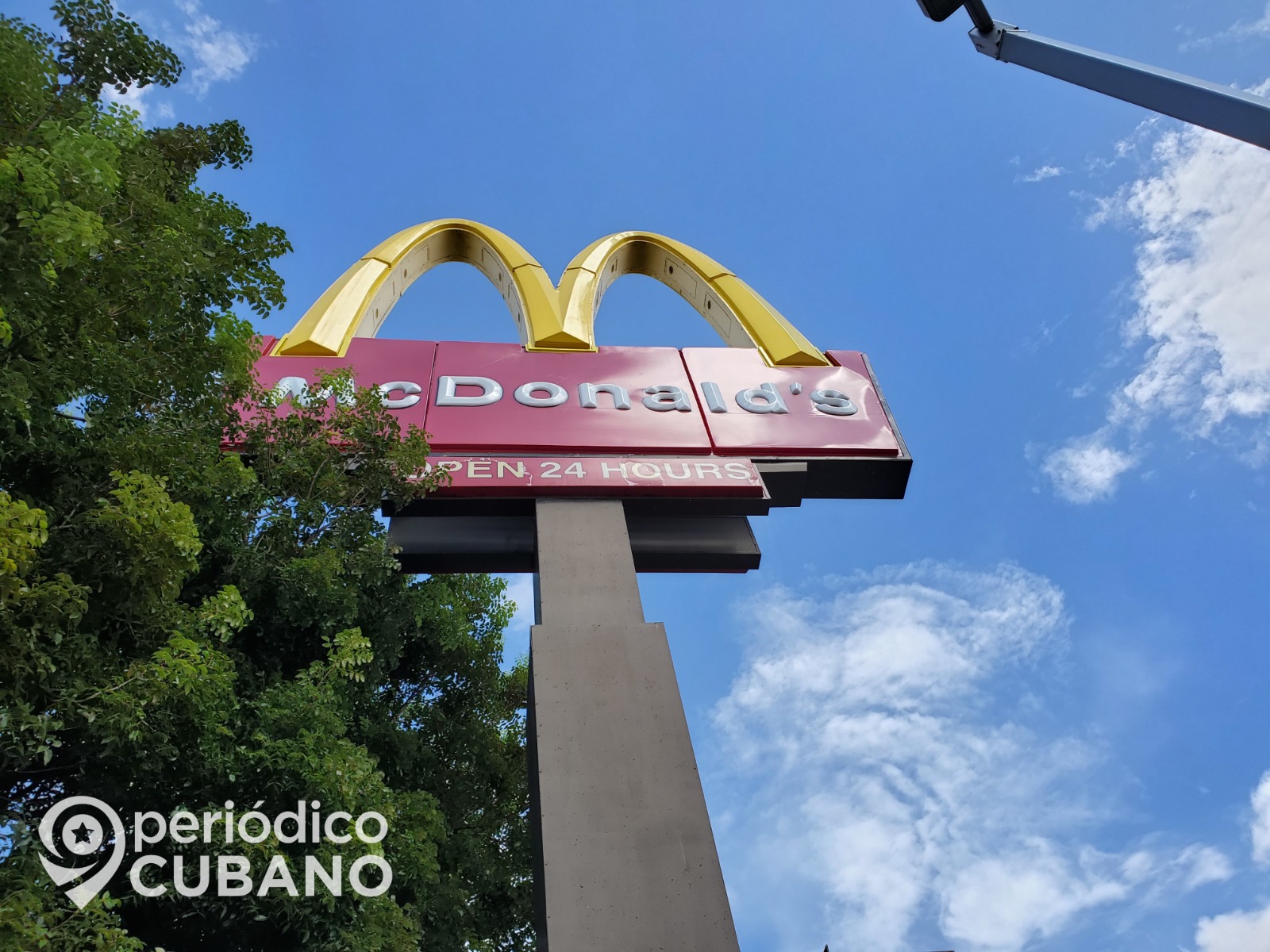 Suben los precios de una Big Mac en McDonalds consumidores de Florida pagan $4.47
