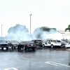 Automóviles se incendian en el estacionamiento de un centro comercial de Hialeah (2)