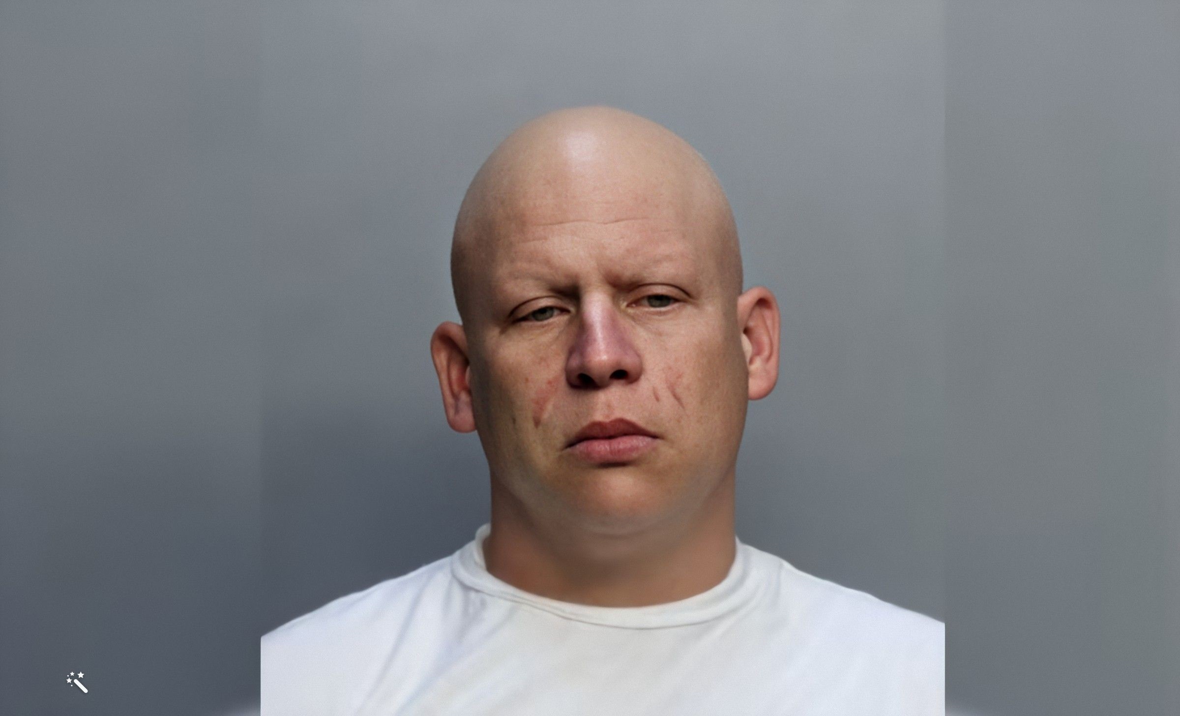 Cubano arrestado por presunto fraude contra tiendas de Home Depot en Florida