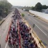 Gobierno de México disuelve caravana migrantes con entrega de visas humanitarias (2)