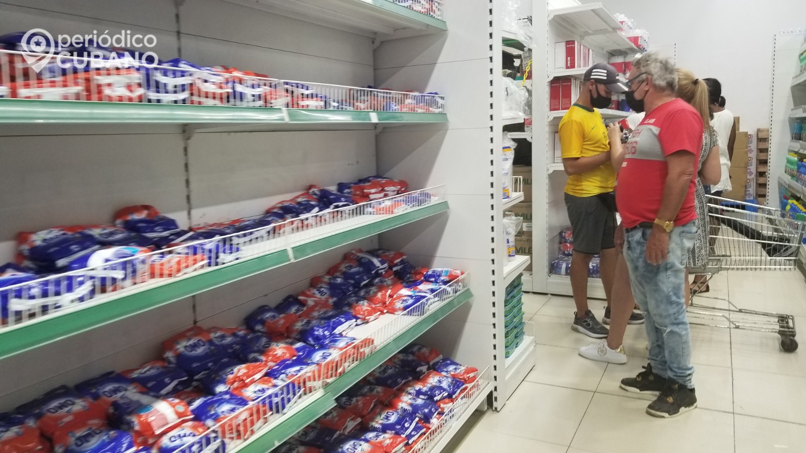 Gobierno vende un paquete de detergente a 800 CUP, los cubanos explotan en redes sociales