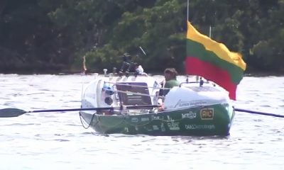 Lituano llega al sur de Florida tras remar más de ocho kilómetros desde España (2)