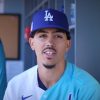 Pelotero cubano Miguel Vargas implanta récord en los primeros tres juegos de la MLB