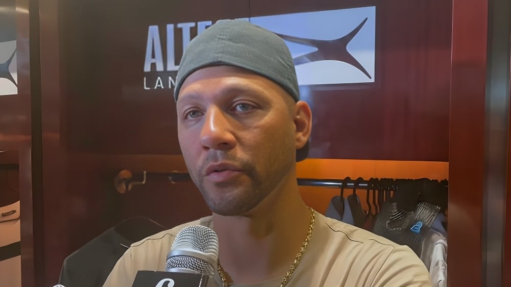 Yulieski Gurriel cumple 40 años ¿tiene tiempo de regresar a la MLB
