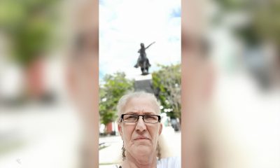 Madelyn Sardiñas realiza una protesta pacífica en Camagüey en defensa de los derechos en Cuba