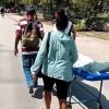 Trasladan en camilla a un difunto en Cuba-Captura de pantalla-Alain Paparazzi-Instagram