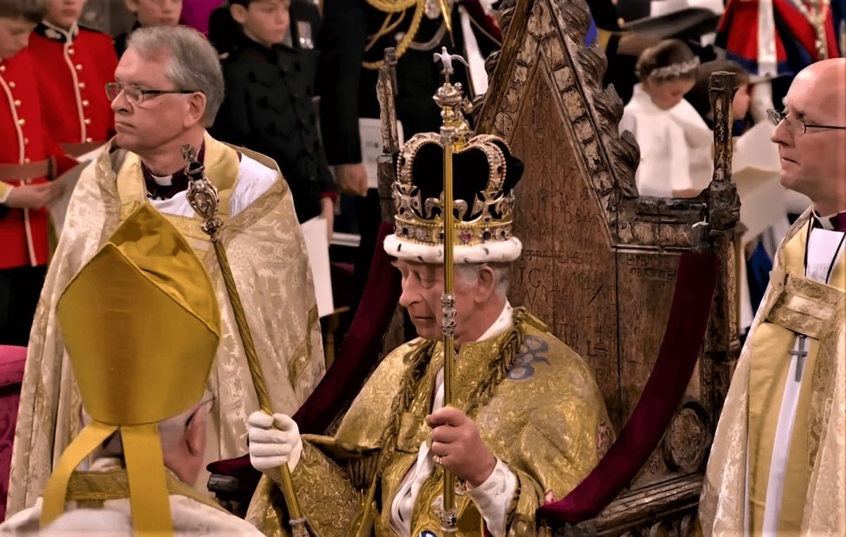 coronación de Carlos III