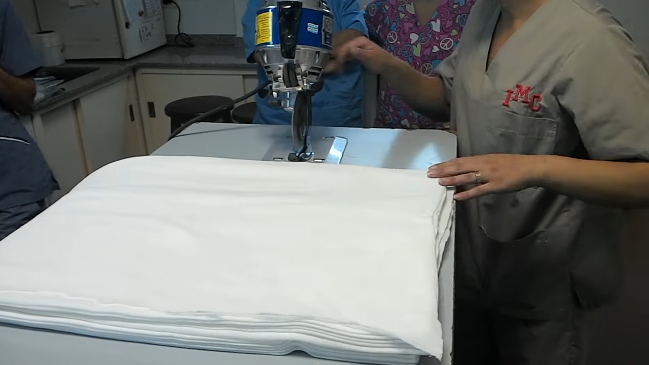 Cero producciones de gasas quirúrgicas en la textilera de Santa Clara por falta de materia prima