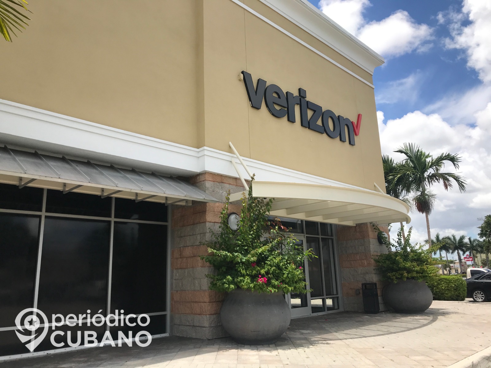 A partir de agosto los nuevos números de teléfono en Miami-Dade y Monroe empiezan por 645