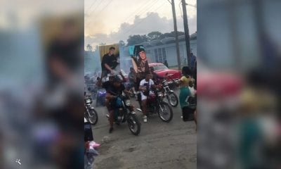 Caravana recorre las calles de Arroyo Naranjo para despedir a un joven cubano fallecido en EEUU