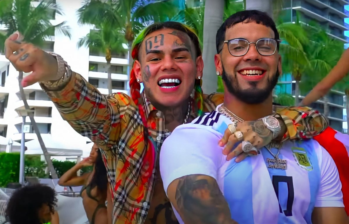 Tekashi-Anuel-AA