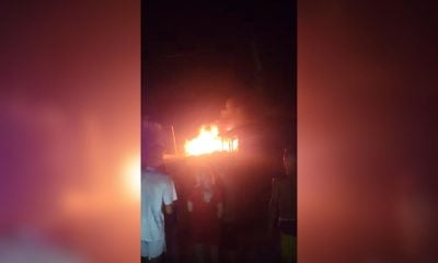 Explosión de motocicleta eléctrica desata devastador incendio en Isabela de Sagua