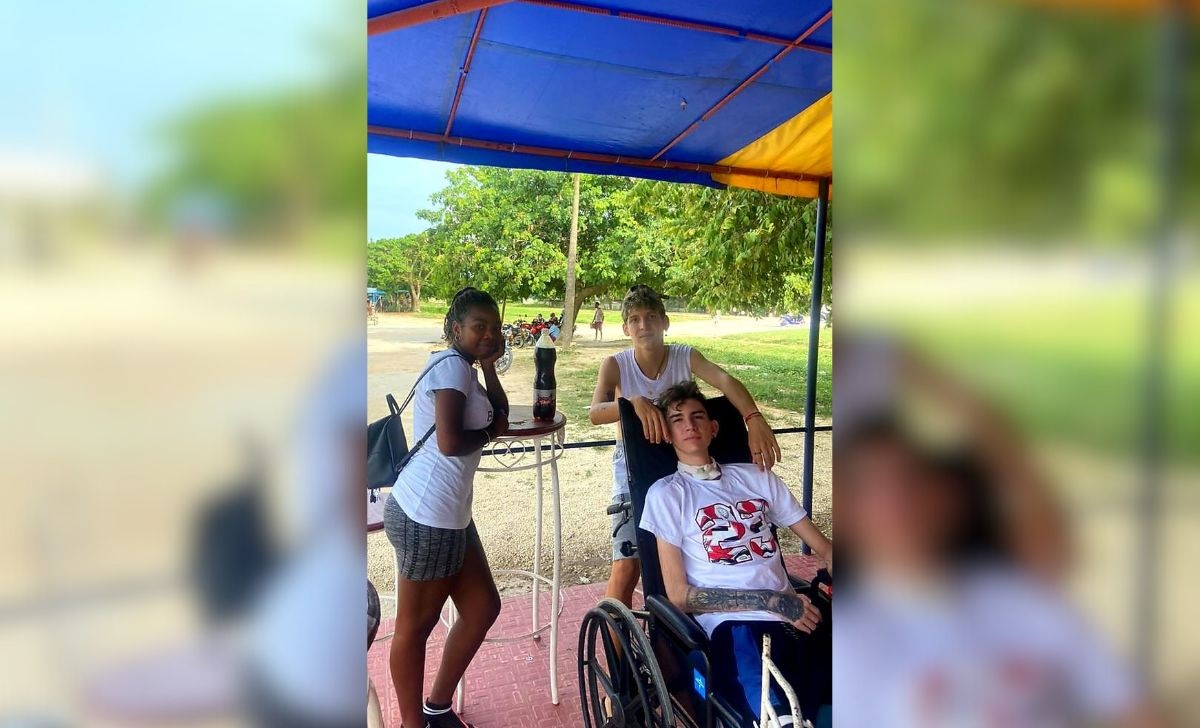 Joven asalto en Holguín requiere medicinas e insumos desabastecidos en la Isla