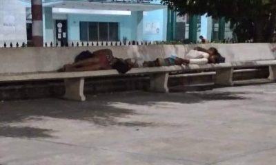 Familia cubana con niños se encuentra desamparada en las calles de Holguín