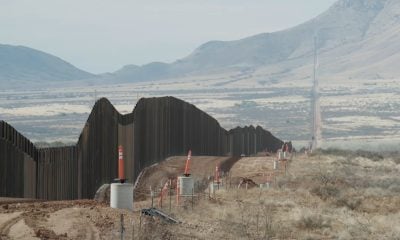 Administración Biden expande muro fronterizo ante avalancha de migrantes desde México