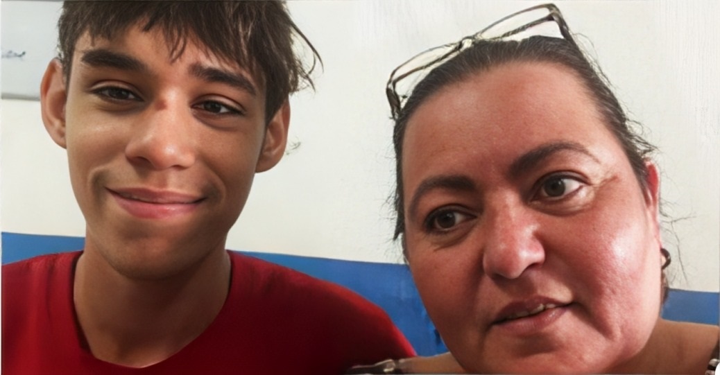 Adolescente cubano perdió a su madre en un aparatoso accidente ocurrido en Guatemala