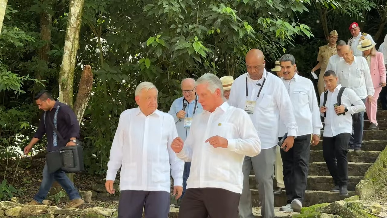 Díaz-Canel culpa a EEUU de “incitar a la migración irregular” tras la cumbre en México