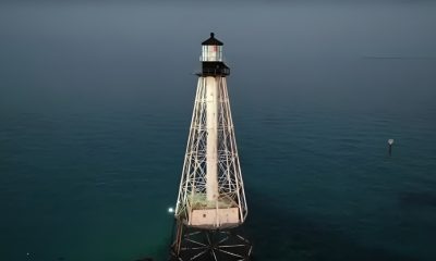 Faro del arrecife Alligator vuelve a iluminarse tras una década apagado (1)