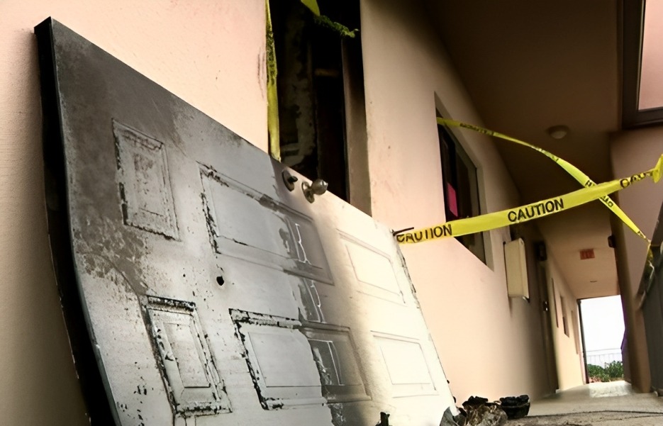 Incendio en un edificio de Hialeah deja a dos familias sin hogar (1)