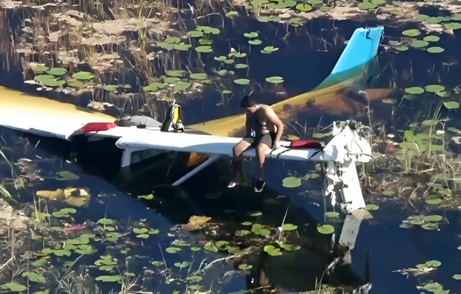Piloto varado casi ocho horas en los Everglades tras la caída de su avioneta (1)