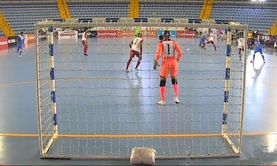 Dos futbolistas cubanos se fugan en Costa Rica durante un tope amistoso