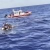Guardia Costera rescata a balseros cuando naufragaban frente a los cayos de Florida3