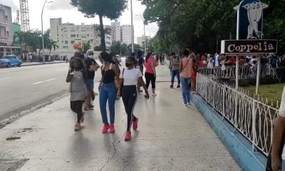 Limitan venta de helado en la reapertura del Coppelia de La Habana