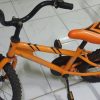 Madre cubana vende la bicicleta de su hija para comprar comida en la Isla