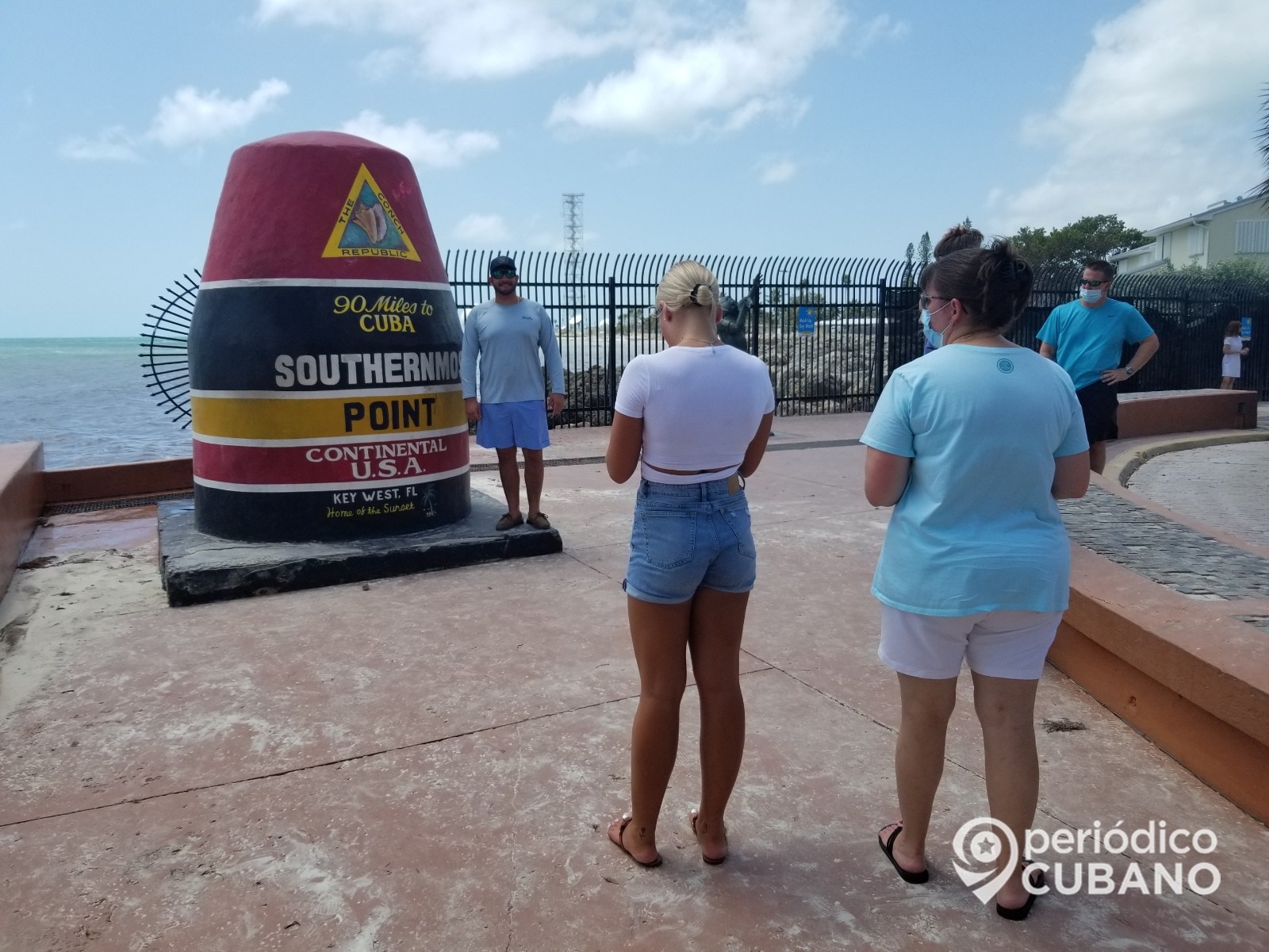 Se busca a un hombre por ocasionar daños en la icónica boya de las 90 millas a Cuba 4