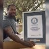 Aroldis Chapman recibe el récord Guinness por el lanzamiento más rápido en la MLB