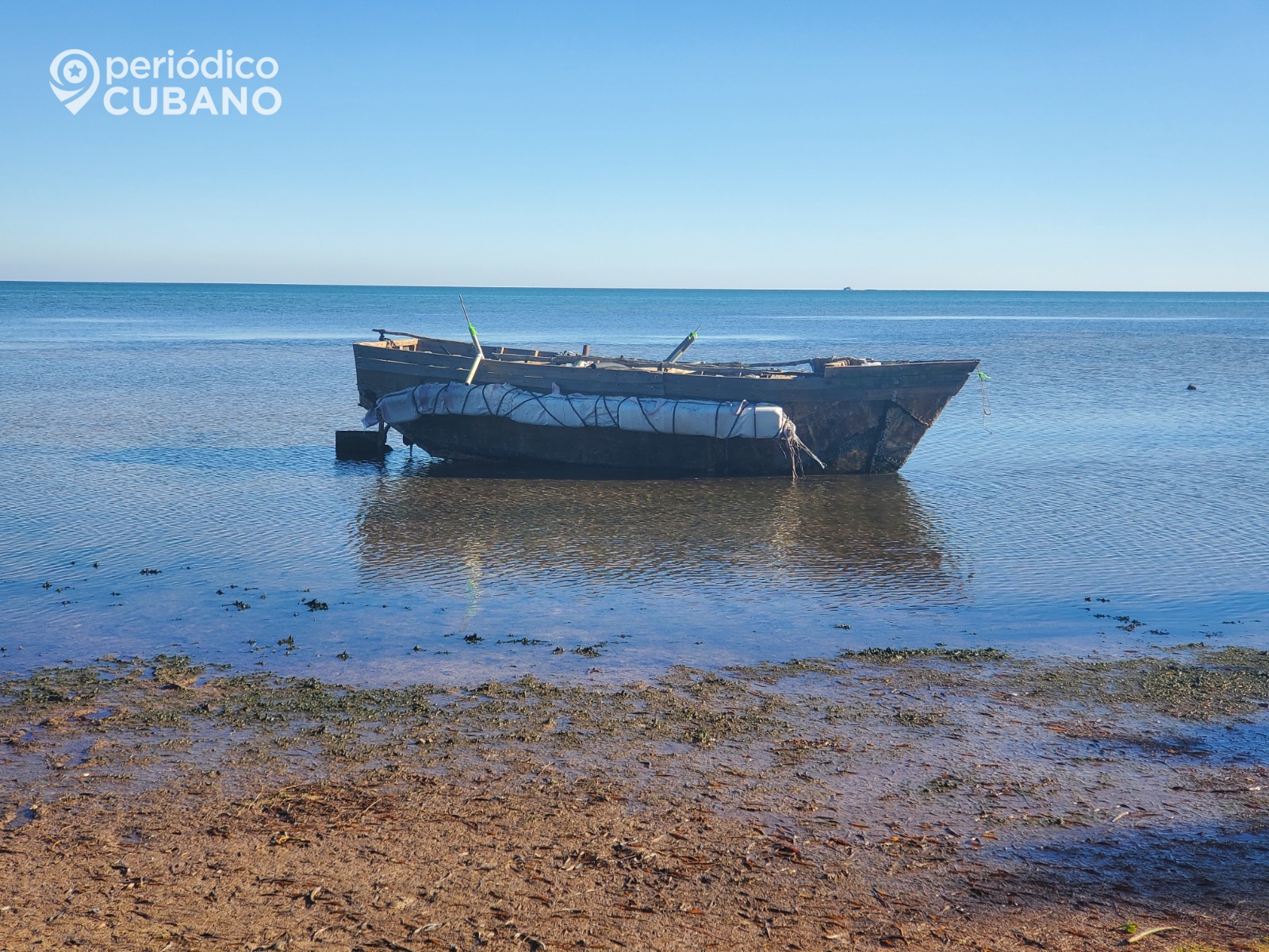 Balseros cubanos, incluida una embarazada, llega a Islas Caimán tras larga travesía