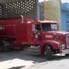 Cuba recibe donación de camiones de bomberos rusos para refinerías y aeropuertos