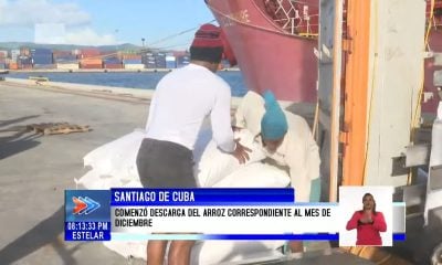 Llega un barco de arroz a Santiago de Cuba destinado a la cuota de diciembre