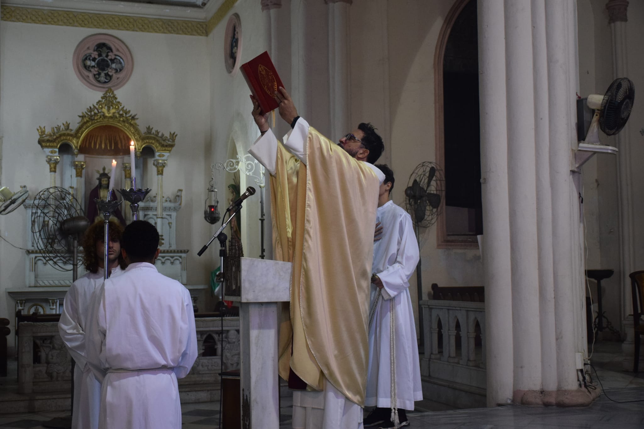 Sacerdote cubano en homilía “¿Qué hemos hecho mal para que el ordenamiento que algunos idearon fracasara”