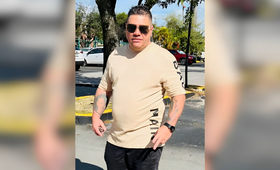 Sospechoso de doble homicidio en Miami hizo publicaciones en Facebook ante de que ocurriera el crimen (1)