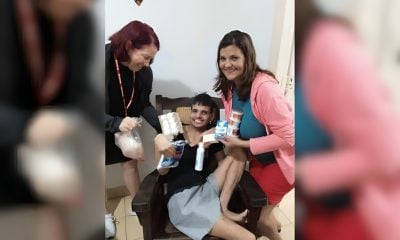 Niños cubanos con parálisis cerebral reciben donaciones como regalo de navidad (1)