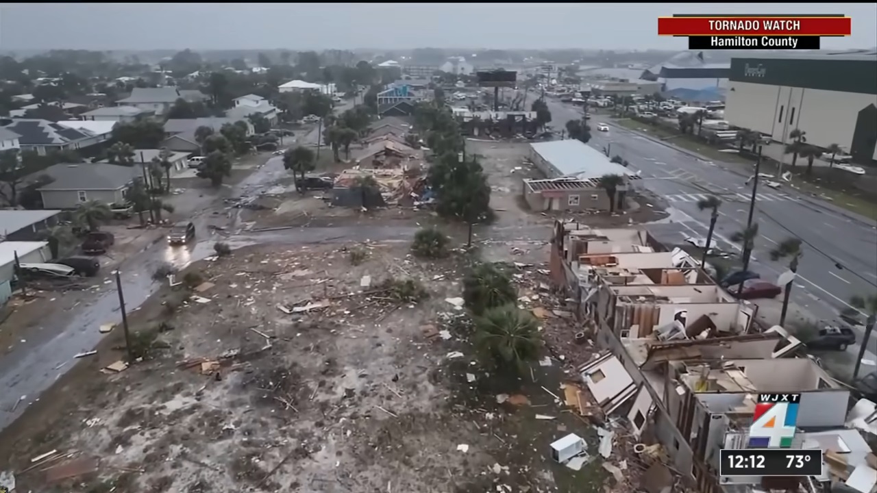 Poderosos tornados causan impactantes destrozos en el noroeste de Florida