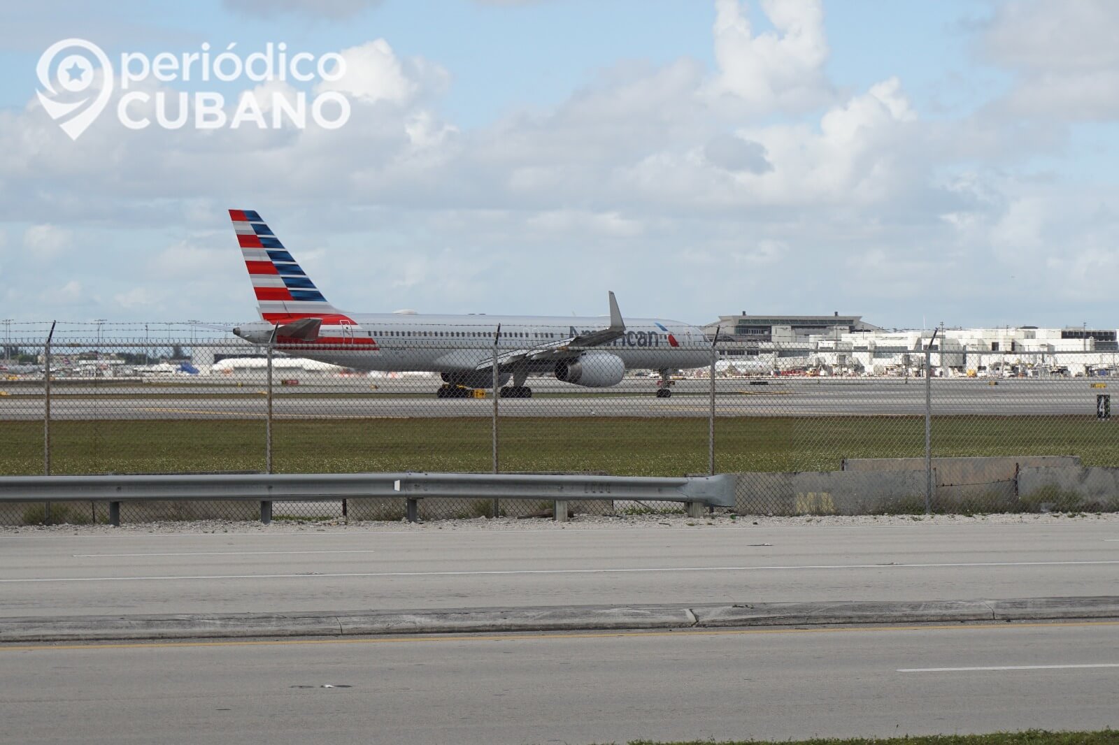 American Airlines aumenta tarifas de equipaje ahora pagarás más por tu maleta facturada
