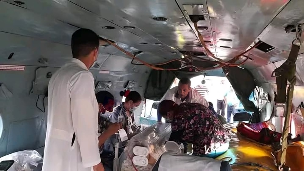 Bebé cubano sobrevive gracias a un traslado aéreo de emergencia en Baracoa3