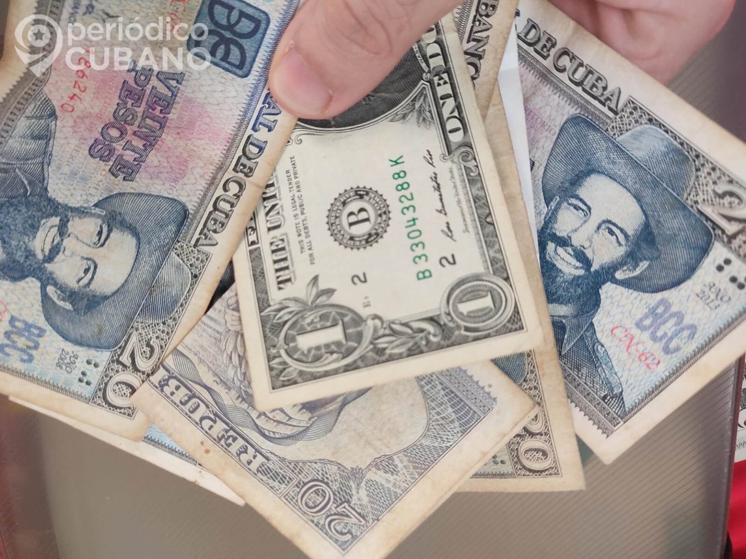 ¿Cuánto dinero en efectivo se puede entrar y sacar de Cuba?