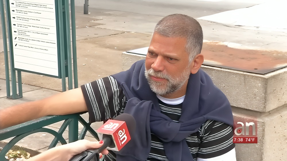 Homeless pide deportación a Cuba si le prohíben dormir en las calles de Miami