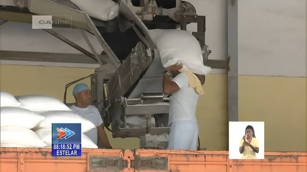 San Vicente y las Granadinas dona 235 toneladas de harina de trigo a Cuba
