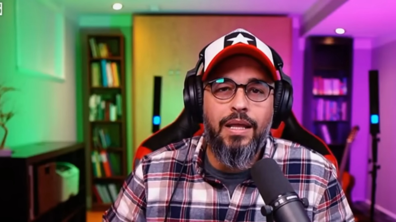 Darwin Santana biografía del youtuber cubano que vive en Canadá