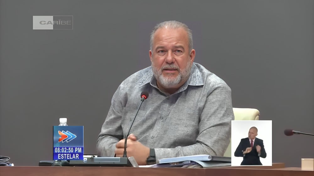 Marrero Cruz pide “exigencia y control” ante la compleja situación por falta de combustible y alimentos