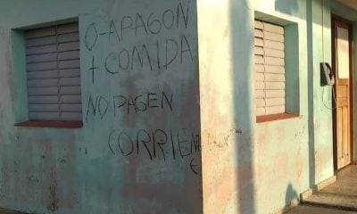 Carteles en Matanzas contra el régimen